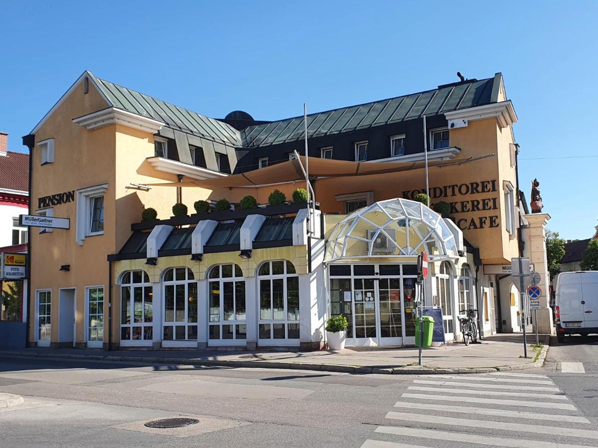 Pension Müller Gartner Groß-Enzersdorf Dış mekan fotoğraf